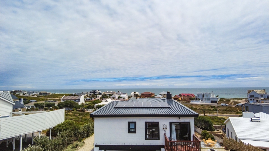 4 Bedroom Property for Sale in Yzerfontein Western Cape